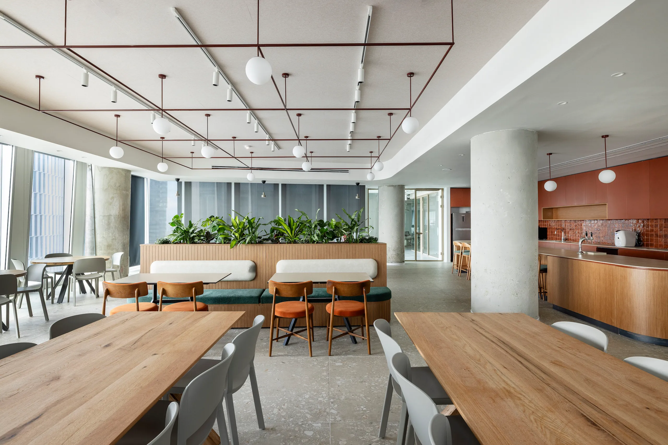 wonderful-cafeteria-tables